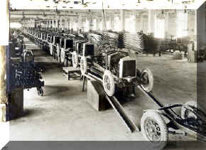 Fiat_509_ligne_montage_26.jpg (70532 bytes)