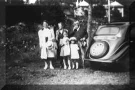 Peugeot_202_1939_c.jpg (134462 bytes)