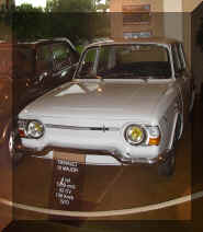 Renault_10_Loh�ac.JPG (198130 bytes)